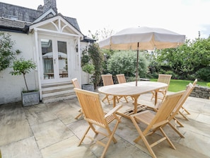 Cottage | Balcony