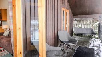 Cottage | Balcony