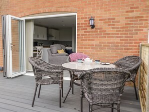 Cottage | Balcony - Beechnut Cottage (Tewkesbury)