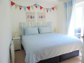 Casa de campo | 2 dormitorios, decoración individual, mobiliario individual