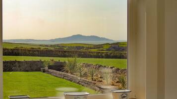 2 chambres, décoration personnalisée, ameublement personnalisé