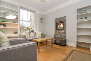 Cottage | Living room