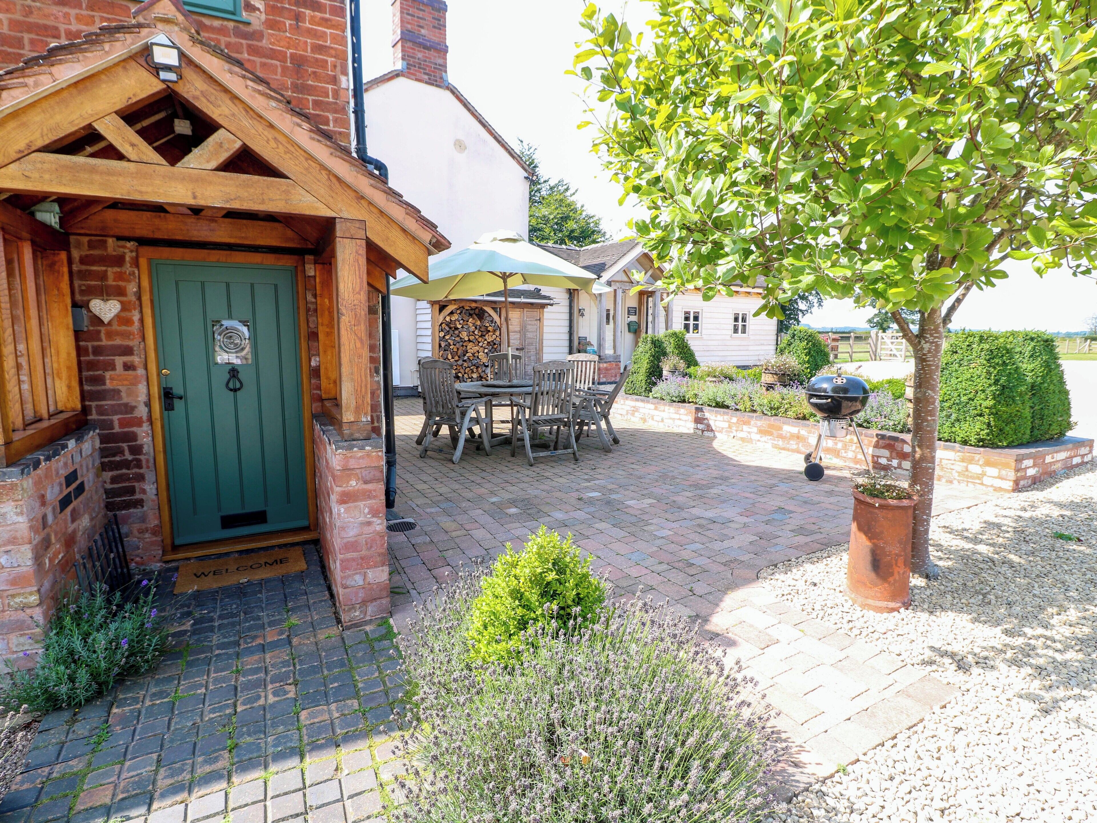 코티지 | 야외 식당