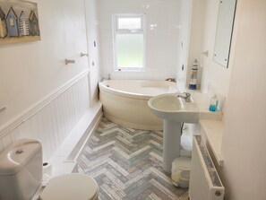 Cottage | Bathroom | Shower - Gull Cottage (Tintagel)
