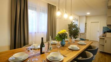 Dineren