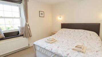 1 habitación, decoración personalizada y muebles diferentes