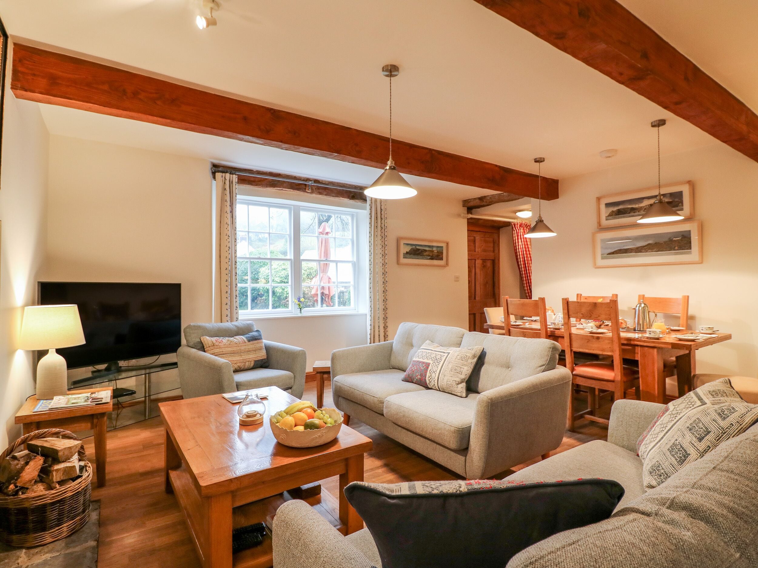 Cottage | Living room