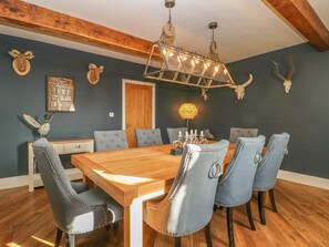 Cottage | Private kitchen - Skyfell (Skipton)