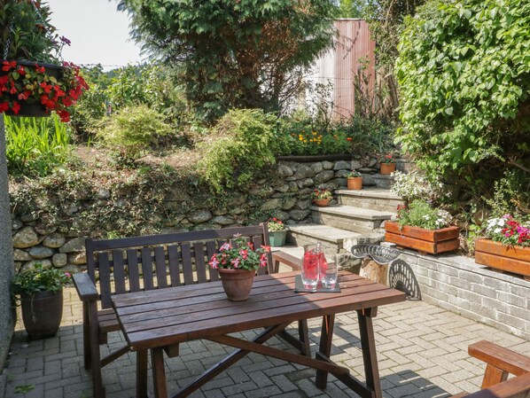 Cottage | Balcony