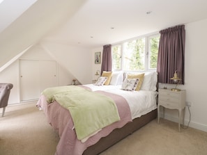 4 bedrooms, individually decorated, individually furnished, free WiFi - The Lodge (Norwich)