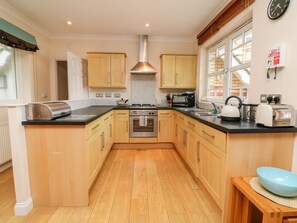 村舍 | 私人厨房 | 冰箱、洗碗机、电热水壶、烤面包机