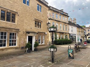 Cottage | Exterior - 1A Erneston Crescent (Corsham)