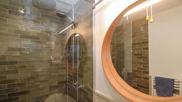 Feriehus | Badeværelse | Bruser