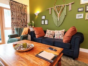 Cottage | Living area - The Coach House, The Grove (Ilfracombe)