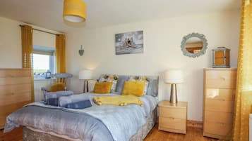 2 habitaciones, decoración personalizada y muebles diferentes