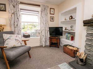 Cottage | Living area