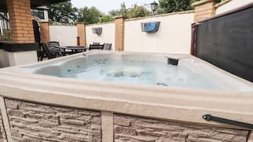 Cottage | Spa