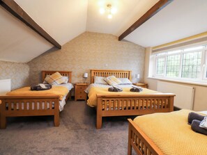 Cottage | 1 bedroom, individually decorated, individually furnished, free WiFi - Mayfield Cottage (Blackpool)