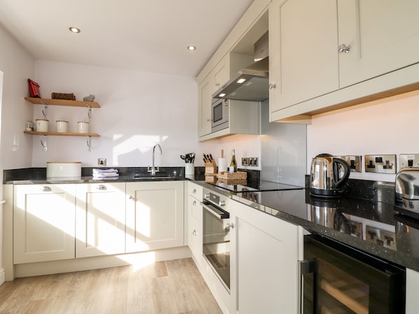 Cottage | Interior