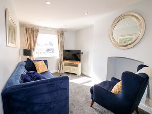 Cottage | Living area | TV - Manifold Dale (Ashbourne)