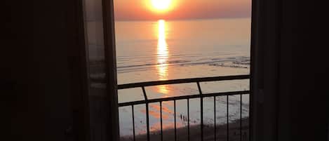 Cottage | Balcony