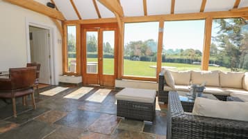 Cottage | Living room | Foosball