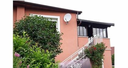 Casa rural tranquila en pueblo con bosques, cerca de Epinal, Fraispertuis City y rutas para ciclismo