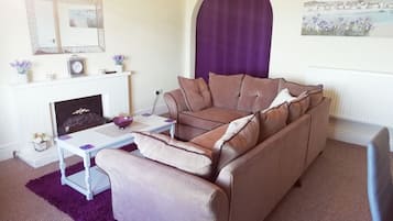 Cottage | Living room