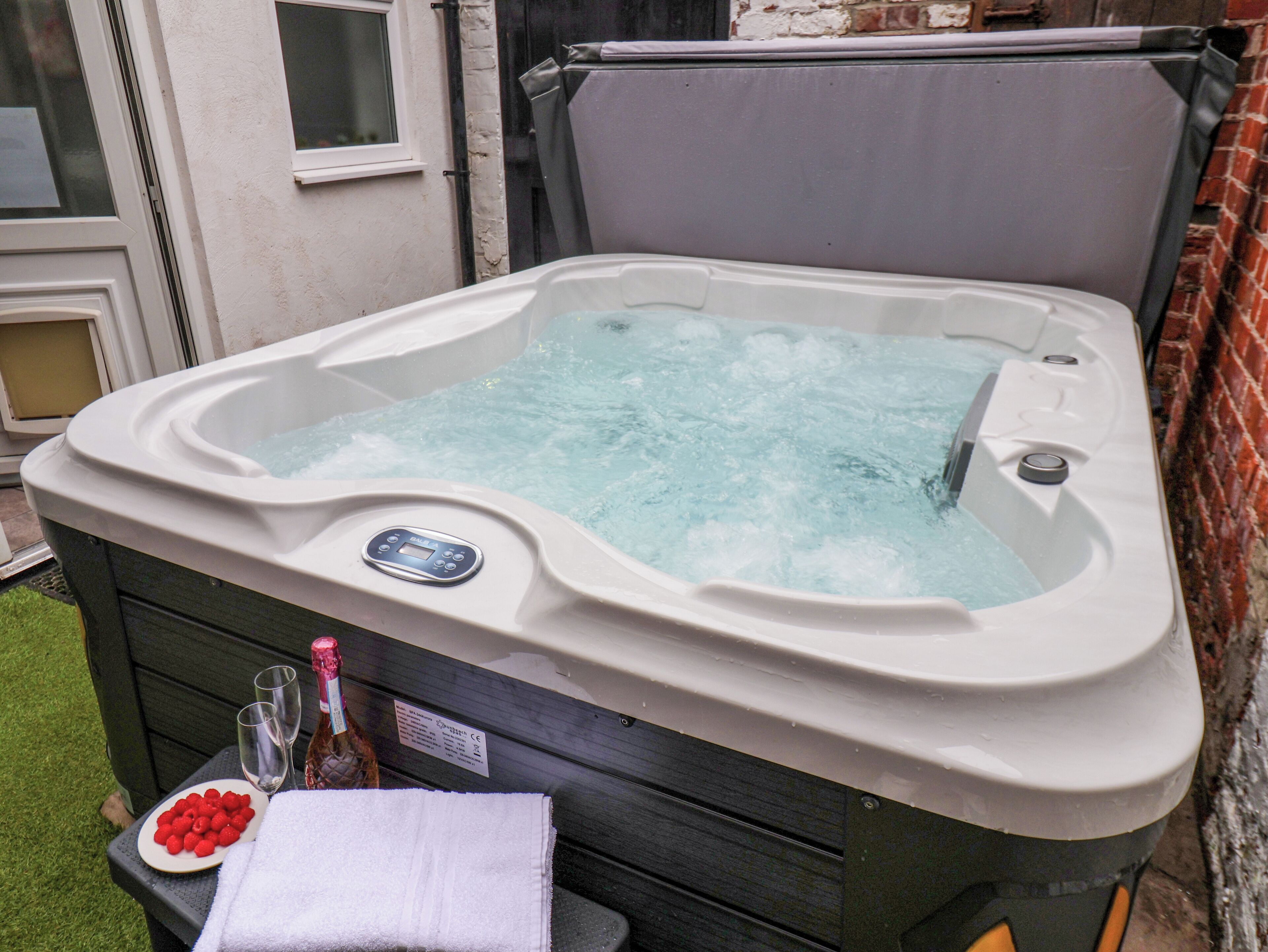 Cottage | Bồn tắm spa ngoài trời