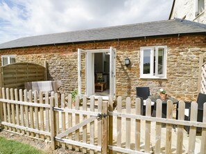 Cottage | Interior - Oak Barn (Daventry)