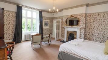 Cottage | 14 bedrooms, individually decorated, individually furnished, free WiFi
