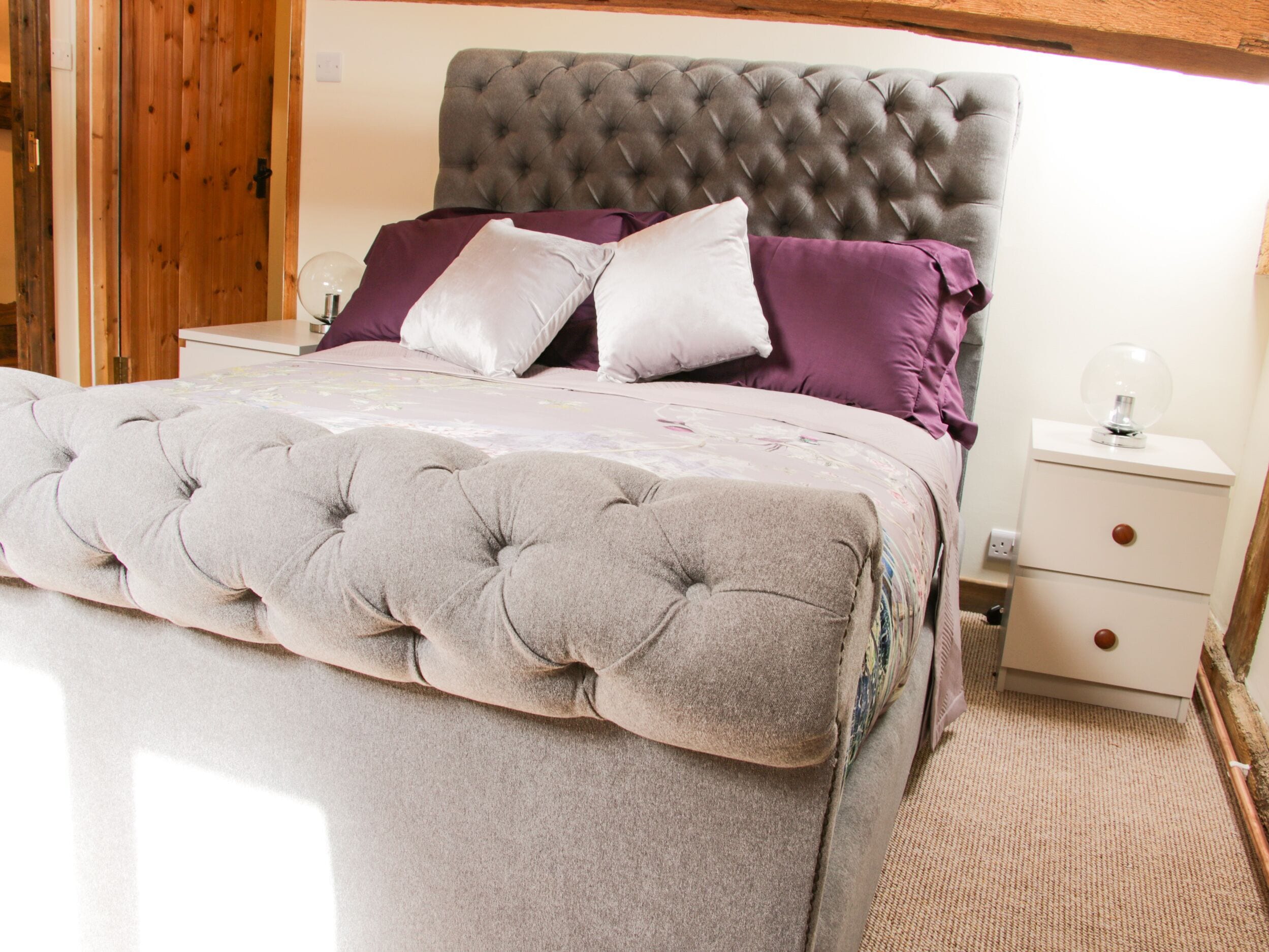 2 bedrooms, individually decorated, individually furnished, free WiFi