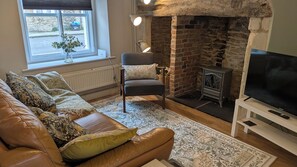 Cottage | Living area - Troopers Cottage (Frome)