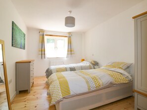 Cottage | 2 bedrooms, individually decorated, individually furnished, free WiFi - The Cart House (St Austell)