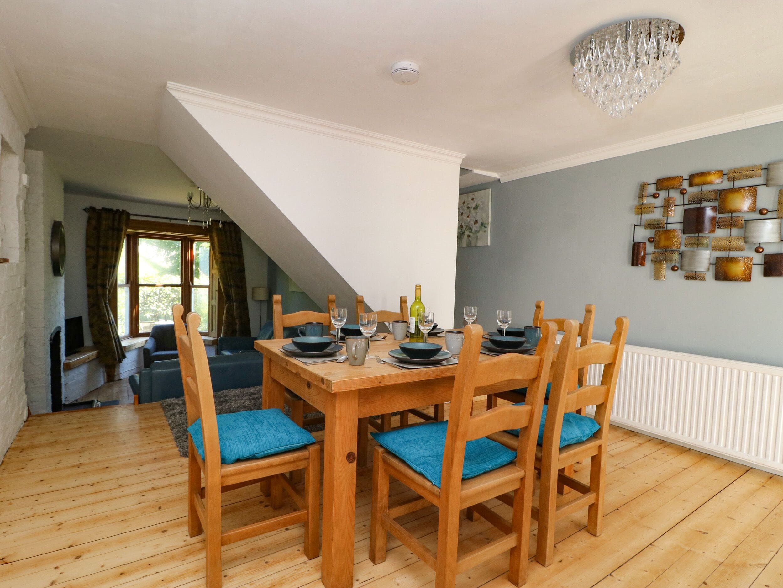 Cottage | Interior