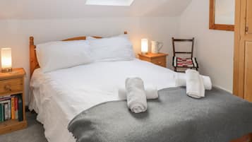 Casa de campo | 2 habitaciones, decoración personalizada y muebles diferentes