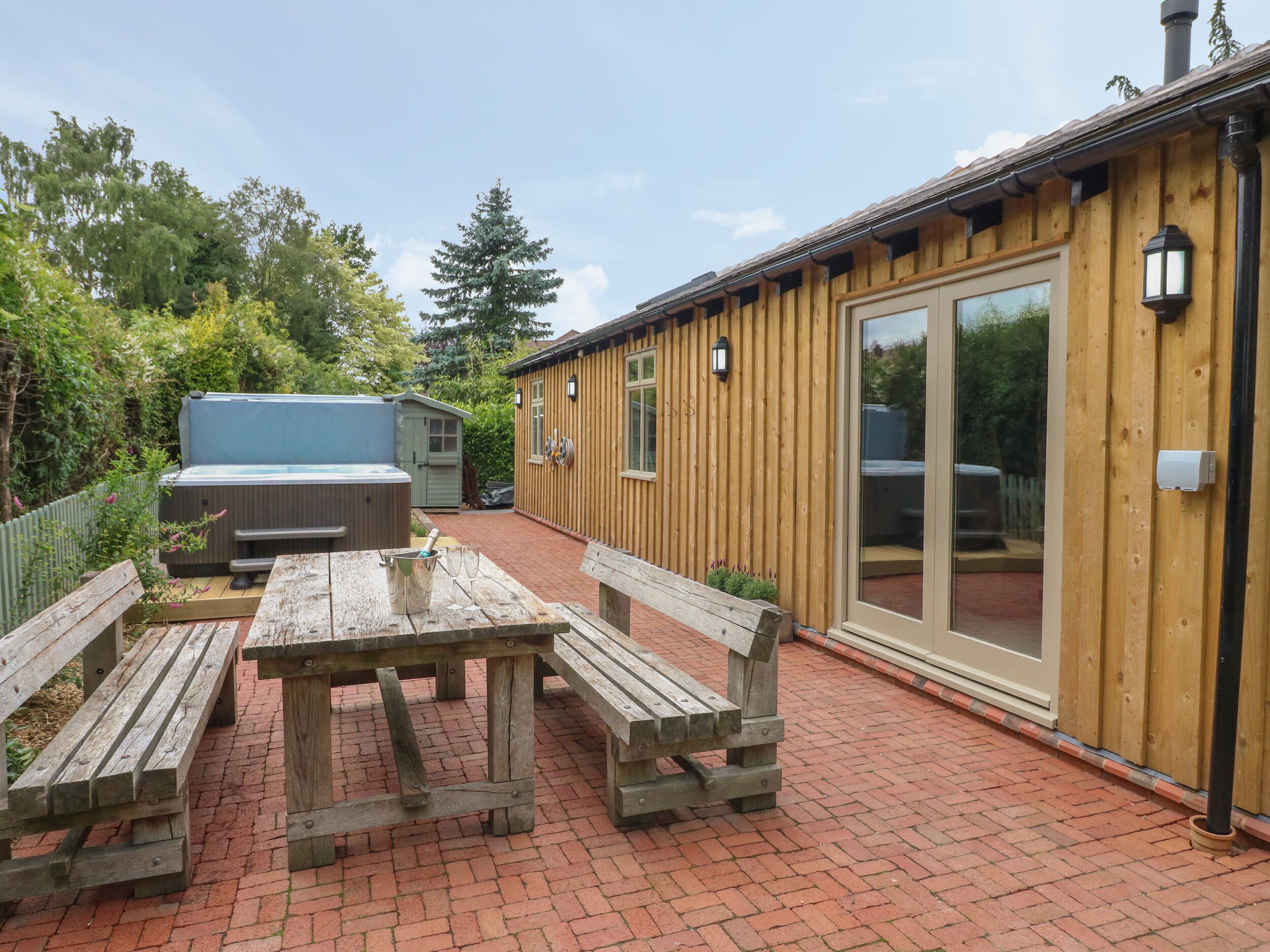 Cottage | Interior
