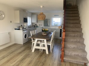 Cottage | Private kitchen | Fridge, electric kettle, cookware/dishes/utensils - The Nest (Chathill)