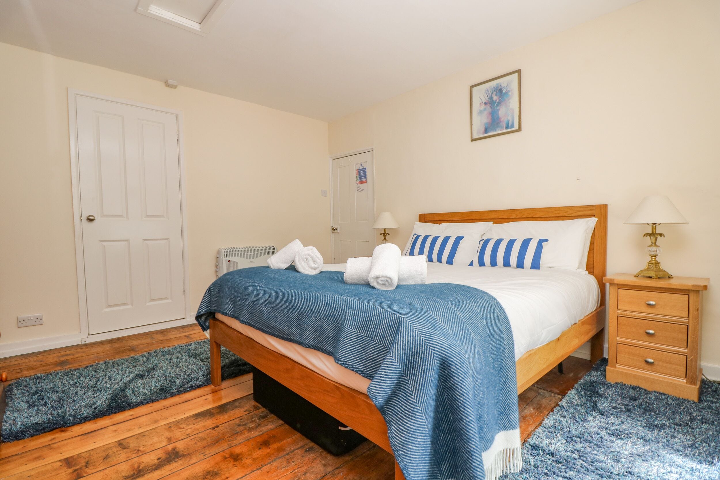 Cottage | 5 bedrooms, individually decorated, individually furnished, free WiFi