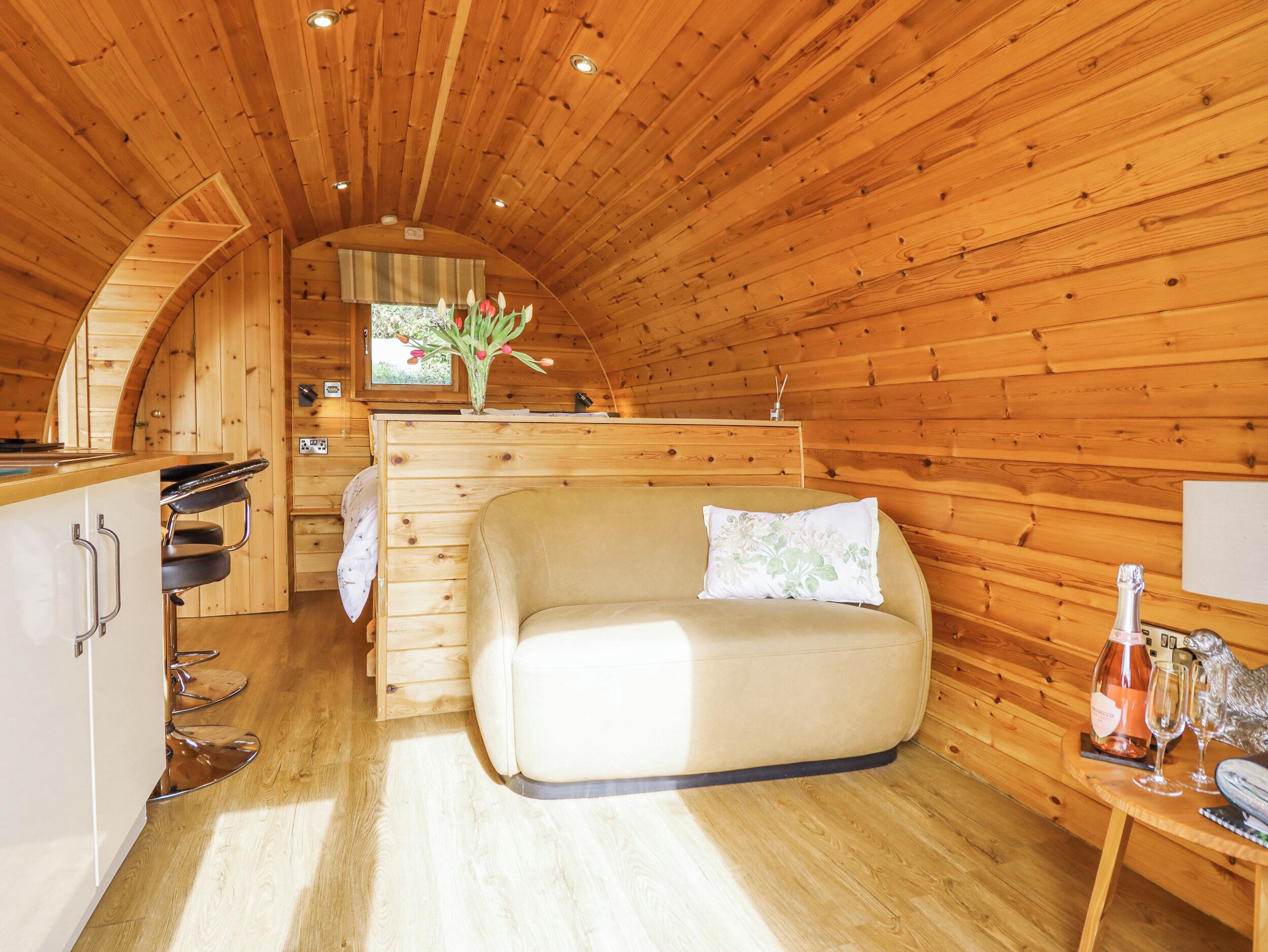 Cottage | Interior