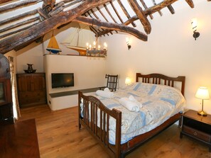 Cottage | 2 phòng ngủ, trang trí khác biệt 
