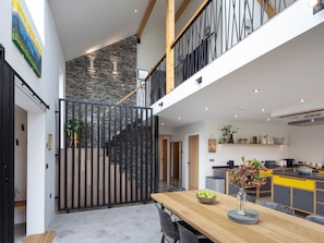 Cottage | Private kitchen | Fridge, dishwasher, cookware/dishes/utensils - Gatesgarth (Coniston)