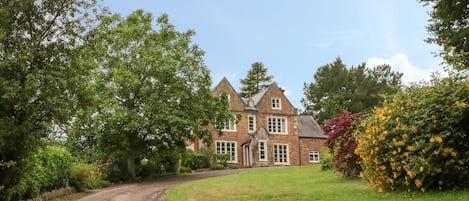 Esterni