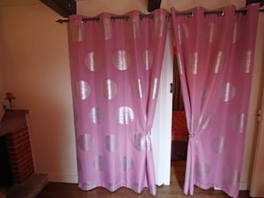 1 bedroom, free WiFi - Charming cottage with terrace, WiFi and motorbike garage in Gérardmer (Gérardmer)