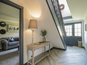 3 habitaciones, decoración personalizada y muebles diferentes 