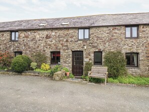 Cottage | Front of property