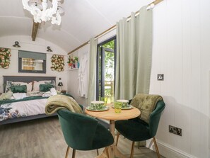 Cottage | Interior - High Rigg Shepherd's Hideaway (Brampton)