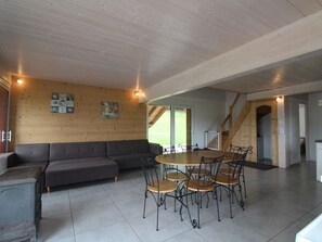 Interior - Charming 3-bedroom chalet with terrace near Alsace (Fraize)
