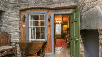 Cottage | Balcony