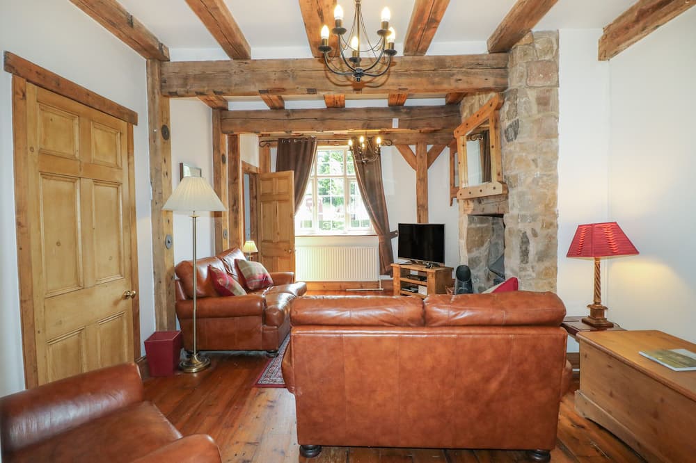 Lees Moor Cottage - Old Brampton